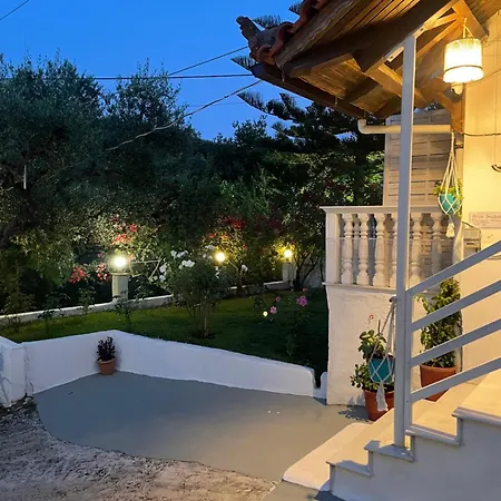 Apartment Aktipis *