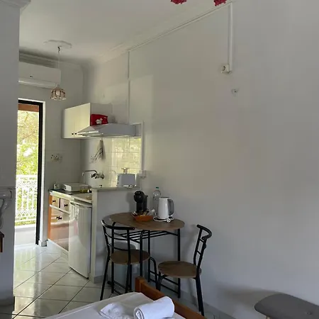 Aktipis Apartamento *